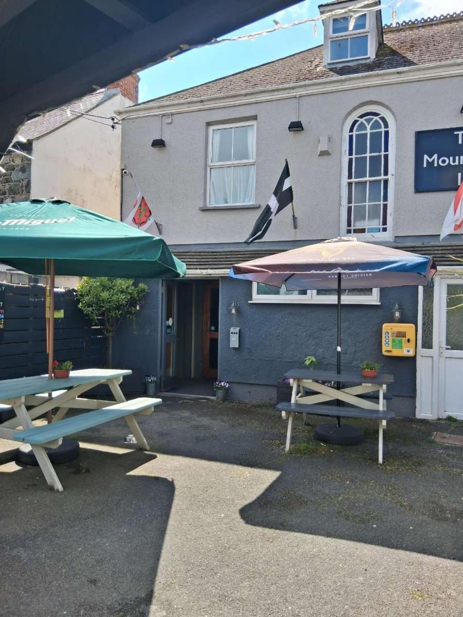 The Mounts Bay Inn 马利恩 外观 照片